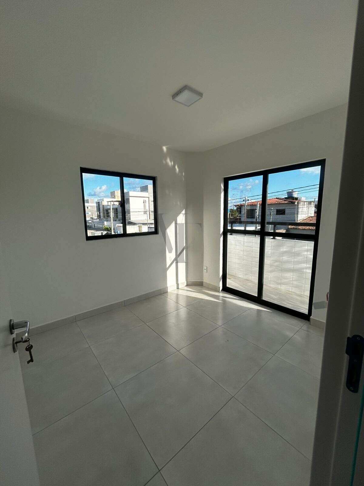 Apartamento à venda em Mangabeira VIII, João Pessoa-PB, 2 quartos, suíte, pronto para morar - Vantuil Freitas
